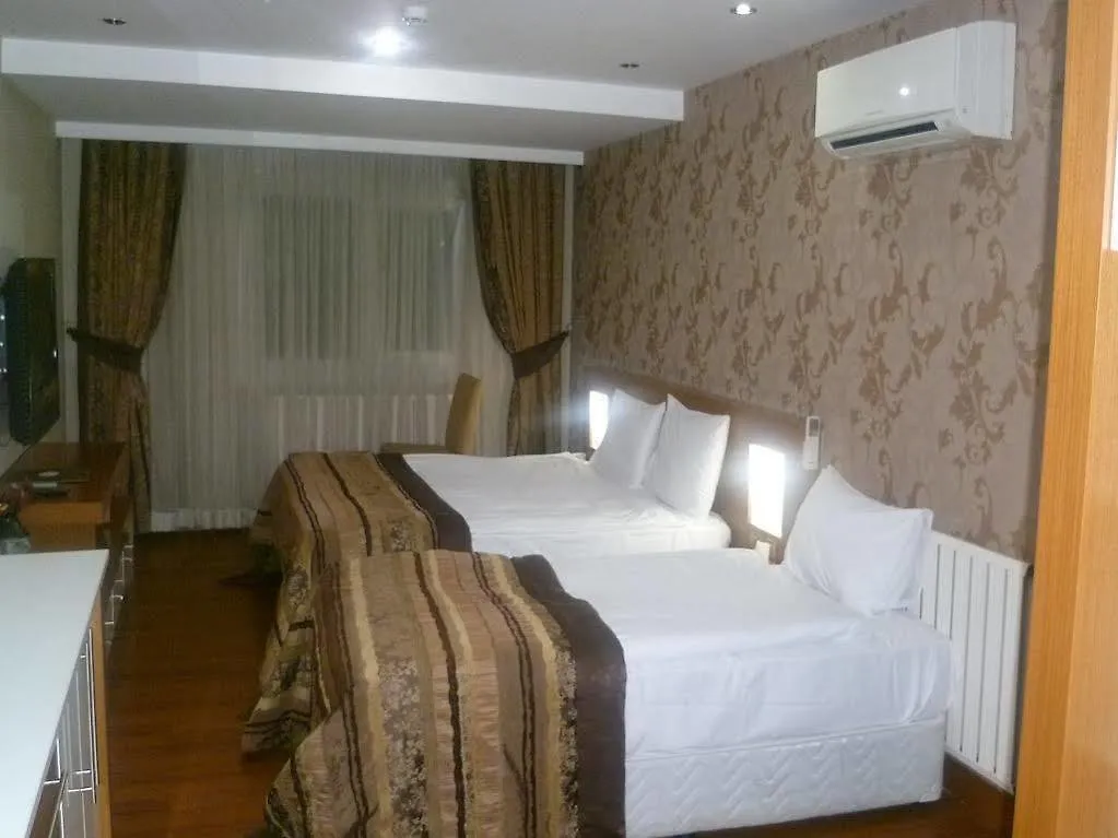 Bc Burhan Cacan Hotel & Spa & Cafe Стамбул Турция