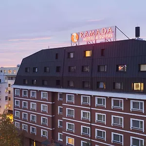 Ramada & By Wyndham North Hotel Bukarest