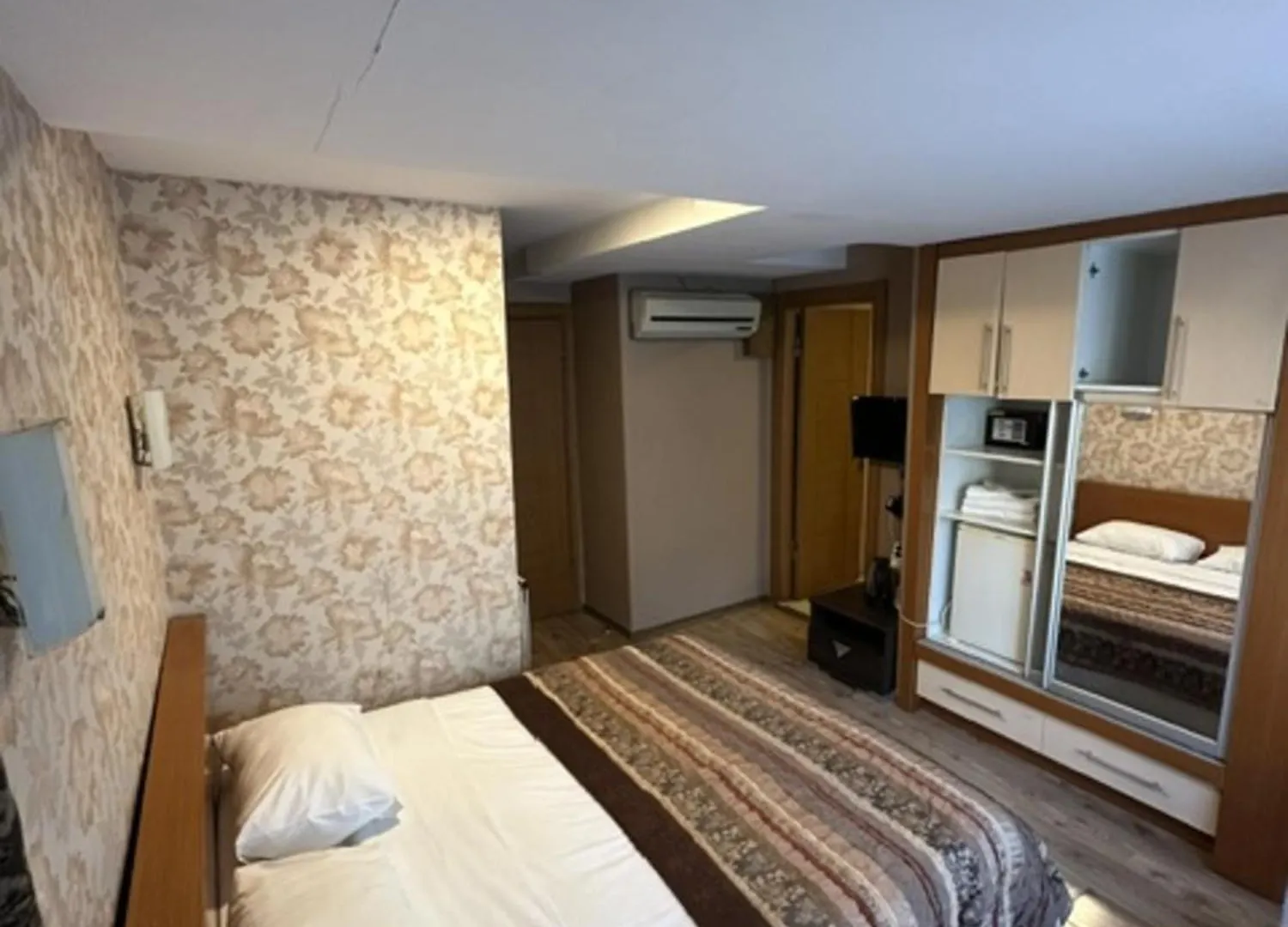 Bc Burhan Cacan Hotel & Spa & Cafe location